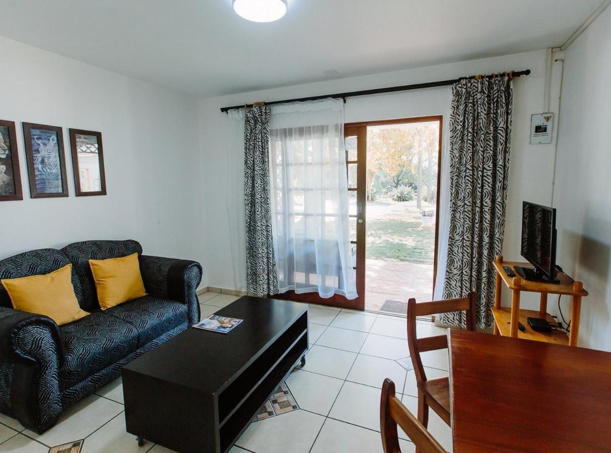 Golden Candle Guest House Roodepoort Luaran gambar